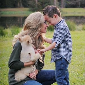 Meet your Posher, Carla